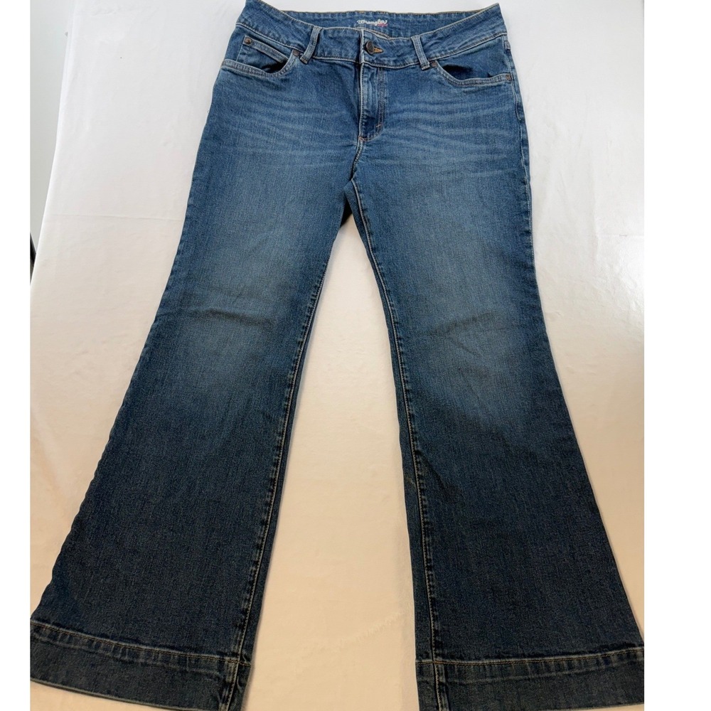 Wrangler Womens Mid Rise Bootcut Jeans Medium Wash Denim 32x30 cowgirl rodeo